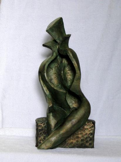 femme moderne d'apres dessin H Moore